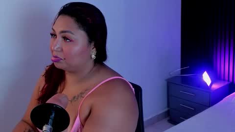 Snapshot of halleyrosse chatting on 10/28/25, 08:33 Halleyrosse online show from 10/28/25, 08:33