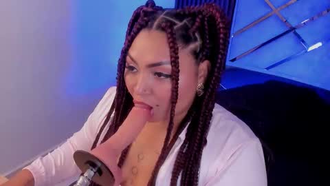 Snapshot of halleyrosse chatting on 11/21/25, 04:11 Halleyrosse online show from 11/21/25, 04:11