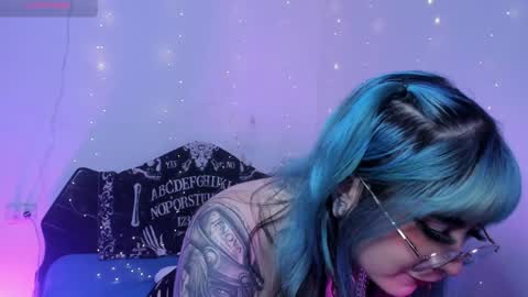 Hallu online show from 12/21/24, 03:42