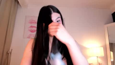 Halsey Maria online show from 09/12/25, 06:35