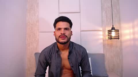 Snapshot of hamilton_1 chatting on 10/04/25, 01:36 Hamilton online show from 10/04/25, 01:36