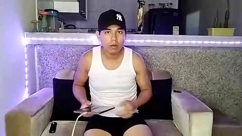 Snapshot of hamilton_17 chatting on 03/23/26, 11:03 Hamilton online show from 03/23/26, 11:03