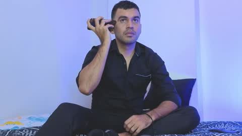 hamiltong12 online show from 01/10/26, 02:13