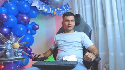 Snapshot of hamiltong12 chatting on 03/07/26, 02:30 hamiltong12 online show from 03/07/26, 02:30