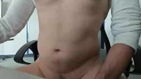Snapshot of hammer_hart85 chatting on 04/28/26, 02:55 Hammer Hart online show from 04/28/26, 02:55