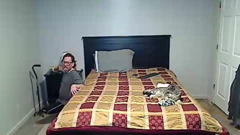 Snapshot of hammerthatthang73 chatting on 04/07/26, 06:14 hammerthatthang73 online show from 04/07/26, 06:14