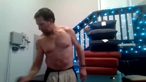 Snapshot of hammertime2169 chatting on 12/14/24, 10:18 hammertime2169 online show from 12/14/24, 10:18