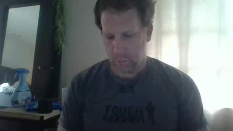 Snapshot of hammertime2169 chatting on 04/19/26, 03:22 hammertime2169 online show from 04/19/26, 03:22