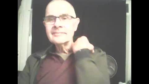 Snapshot of hamto65 chatting on 01/11/25, 10:40 Prefer men 80 online show from 01/11/25, 10:40