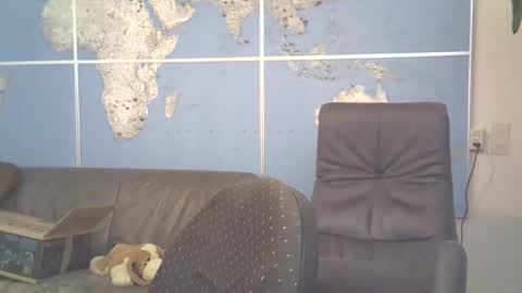 Snapshot of hamto65 chatting on 11/09/25, 08:51 Prefer men 80 online show from 11/09/25, 08:51