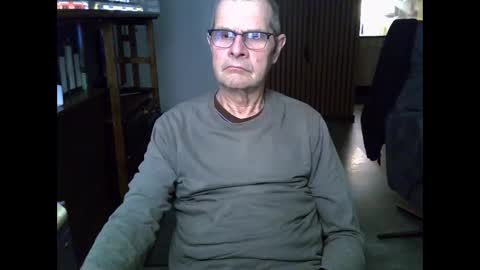 Snapshot of hamto65 chatting on 02/27/26, 09:04 Prefer men 80 online show from 02/27/26, 09:04