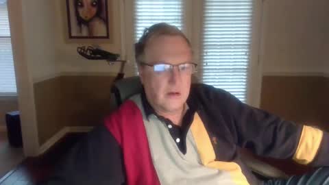 Snapshot of han63 chatting on 01/31/25, 12:40 Han online show from 01/31/25, 12:40