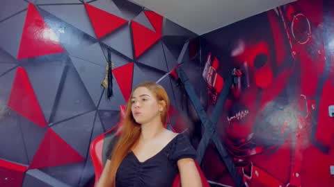 Hana and Zeta online show from 11/29/25, 12:19