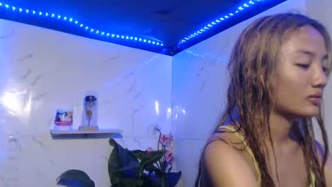 hana_soojin online show from 01/18/26, 06:44