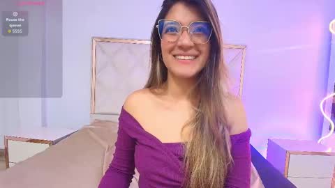 hanaa_tay online show from 09/30/25, 10:20