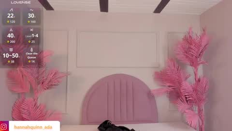 hanaahquinn online show from 12/14/25, 11:37