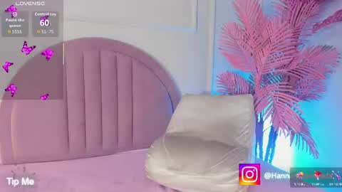 Snapshot of hanaahquinn chatting on 07/18/26, 11:36 hanaahquinn online show from 07/18/26, 11:36