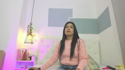 hanah_gray online show from 01/23/25, 11:04