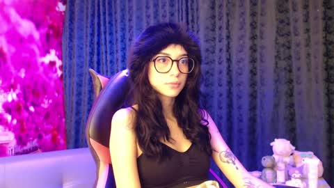 Hanaku  online show from 01/09/25, 02:07