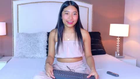 Hanna online show from 05/18/26, 01:39