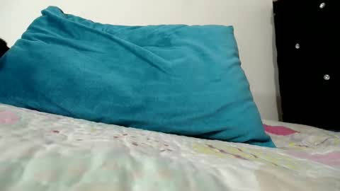 Snapshot of hanamor chatting on 03/01/25, 06:35 Hana.......Fansly - content being added daily.. online show from 03/01/25, 06:35