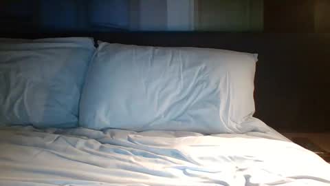 Snapshot of hand_ball_32 chatting on 02/10/25, 09:36 hand_ball_32 online show from 02/10/25, 09:36