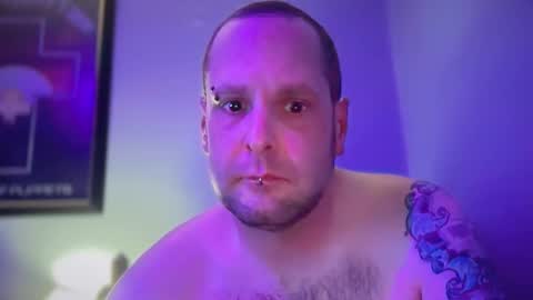 Snapshot of hand_banana_420 chatting on 11/04/25, 01:27 hand_banana_420 online show from 11/04/25, 01:27