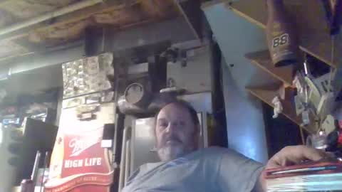 naked man online show from 11/30/25, 05:22