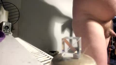 handncocknocum online show from 12/21/24, 08:43