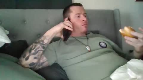 Snapshot of handofmeat11 chatting on 04/29/26, 05:30 Hand of meat online show from 04/29/26, 05:30
