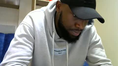 handsome king online show from 12/12/24, 06:25