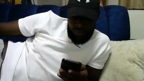 handsome king online show from 01/03/25, 09:15