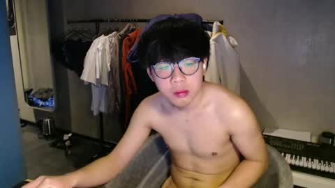 handsome_mannn online show from 01/10/26, 05:20