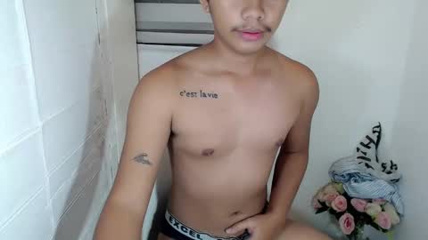 Snapshot of handsome_vanana chatting on 02/16/25, 06:32 handsome_vanana online show from 02/16/25, 06:32