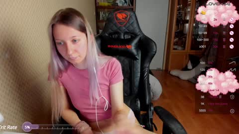 Snapshot of handsome_whale chatting on 12/24/24, 06:50 Mila online show from 12/24/24, 06:50