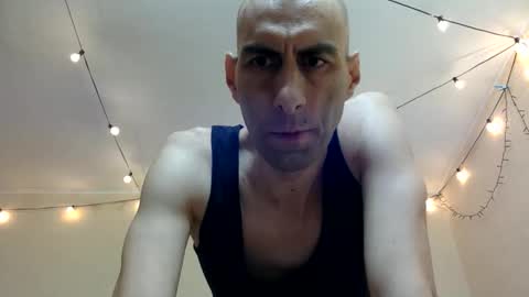 HandsomeAlfie online show from 10/04/25, 02:31