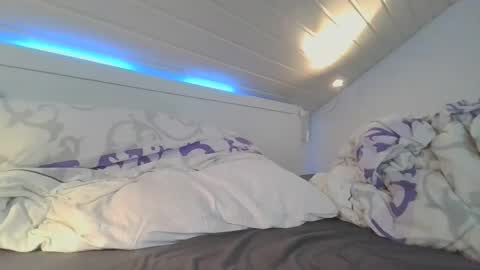 Snapshot of handsomebody22 chatting on 12/06/24, 08:29 Handsomebody online show from 12/06/24, 08:29