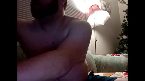 handsomedaddy198923 online show from 09/15/25, 09:09