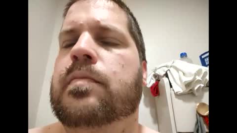 handsomedaddy198923 online show from 10/01/25, 08:04