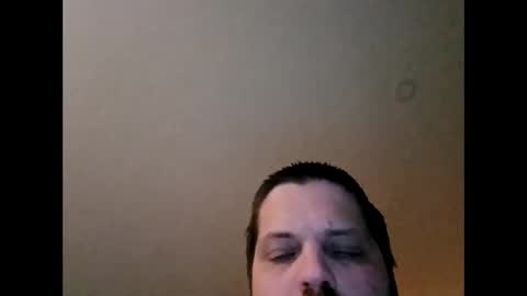 handsomedaddy198923 online show from 10/09/25, 07:50