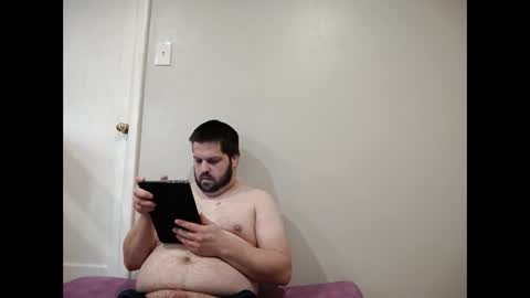 handsomedaddy198923 online show from 10/21/25, 07:14