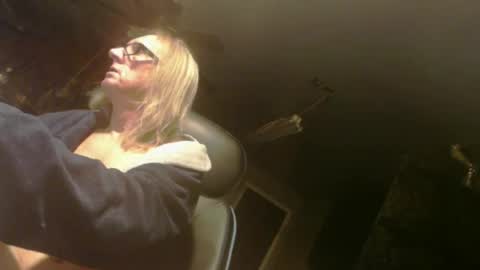 Handystudman online show from 02/04/25, 02:32