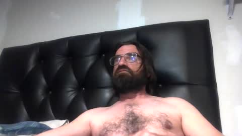 Snapshot of handywoody chatting on 05/22/26, 04:08 handywoody online show from 05/22/26, 04:08