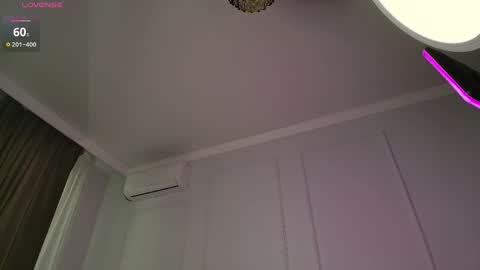 Snapshot of hang_ho chatting on 05/13/26, 03:26 hang_ho online show from 05/13/26, 03:26