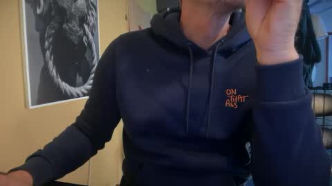 hanky online show from 01/10/25, 12:26