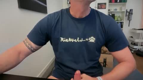hanky online show from 05/13/26, 07:17
