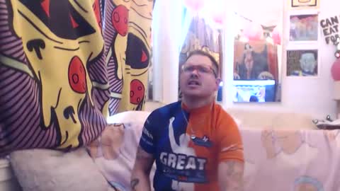 hank rams online show from 03/24/26, 06:57