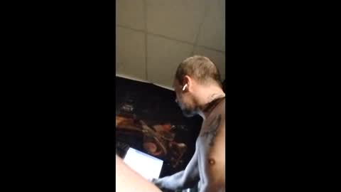 Snapshot of hankskrave chatting on 12/21/25, 05:31 hankskrave online show from 12/21/25, 05:31