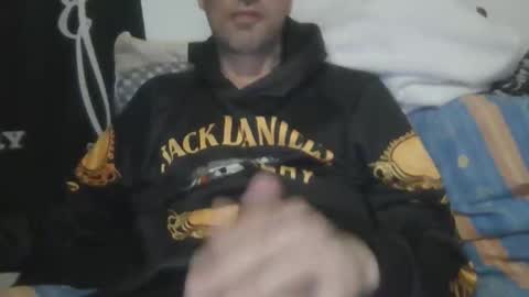 Snapshot of hankskrave chatting on 01/09/26, 07:00 hankskrave online show from 01/09/26, 07:00