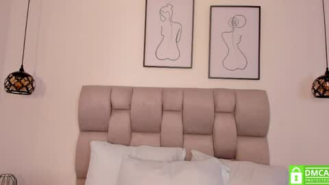 hanna__evans_ online show from 04/09/26, 12:32